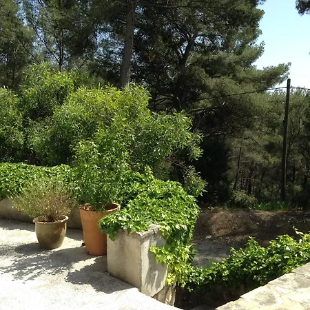 Magali Sanary-sur-Mer