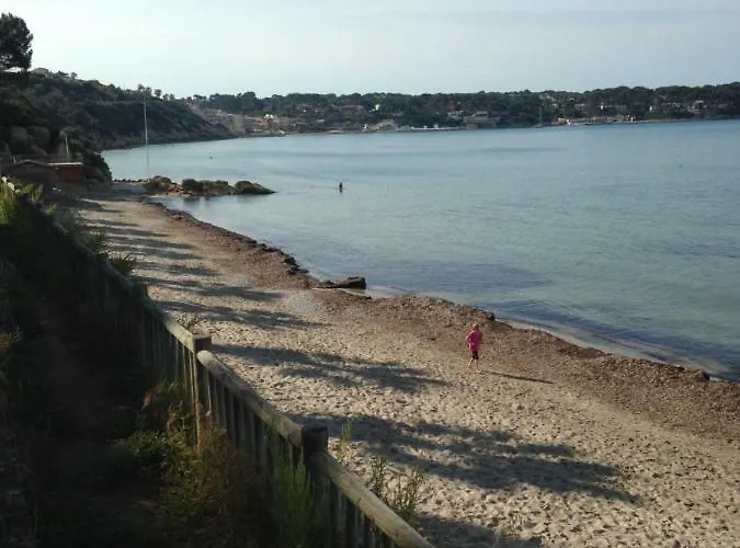 Magali Sanary-sur-Mer